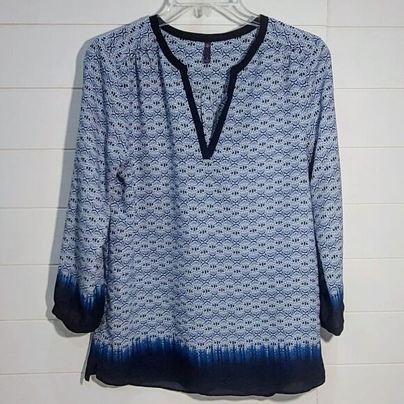 NYDJ Tops - NYDJ Women's Small Blouse 3/4 Sleeve Ikat Print Pleated Dart in Back